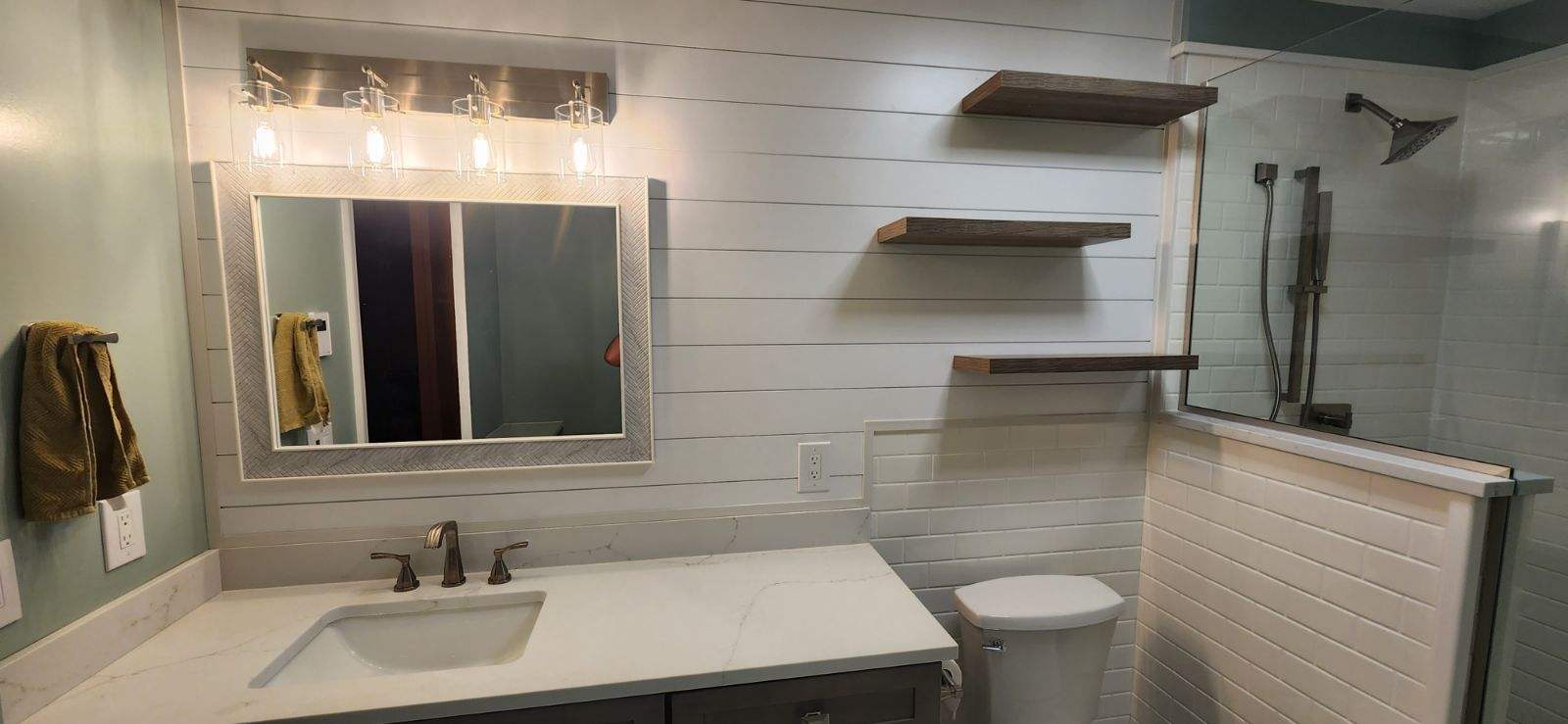 Bathroom Remodeling in Richmond, MI Thumbnail